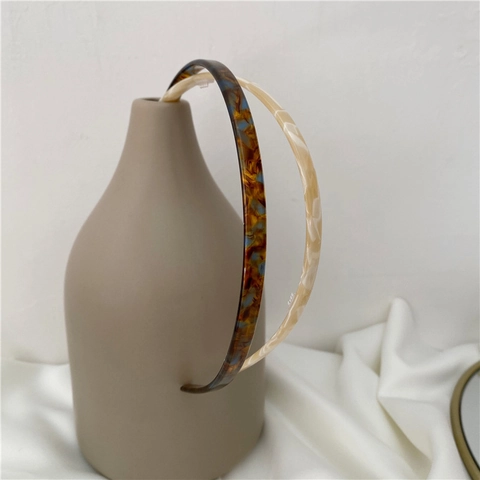 Semplice Molletta per Capelli in Acetato Coreana per Donna Elegante Clip a Ventaglio Traforata Motivo Tartarugato Marmorizzato