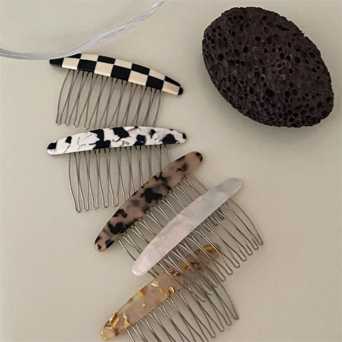 Peine de Acetato Simple Estilo Coreano para Mujer Dientes de Metal Patrón de Ajedrez Mármol Carey Accesorio para el Pelo