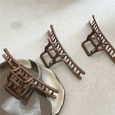 Pinza a Molla in Lega Vintage Grana del Legno Scuro Texture Laccata Accessori per Capelli Geometrici da Donna Pendolari