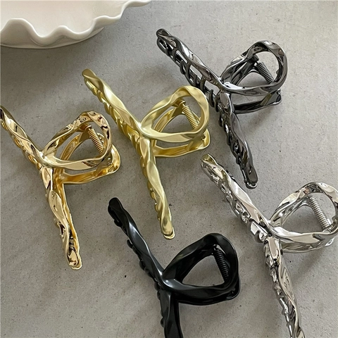 Pinza per Capelli in Metallo Liquido Donna Minimalista Lega Twist Shark Clip Forte Tenuta Geometrica Accessorio Capelli