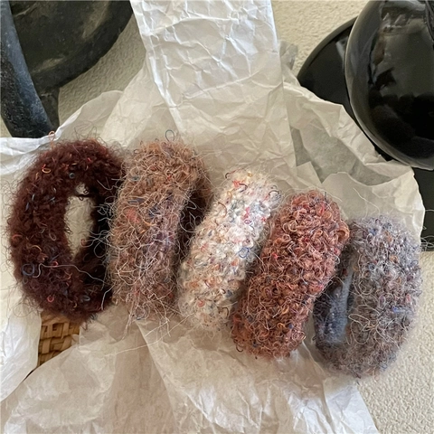 Women Plush Blended Hair Ties Thick Soft Scrunchies High Elastic Ponytail Holders Handmade Winter Fashion Hair Accessories