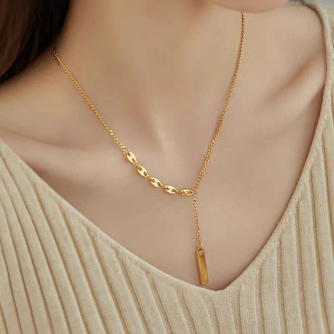 Titanium Stalen Goudstaaf Y-Vormige Halsketting Voor Dames Geometrische Hanger Minimalistische Sleutelbeenketing Luxe Mode Sieraden