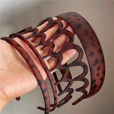 Cerchietto Opaco con Stampa Leopardata in Plastica e Resina Stile Coreano Fascia per Capelli Antiscivolo per Lavaggio Viso Donna