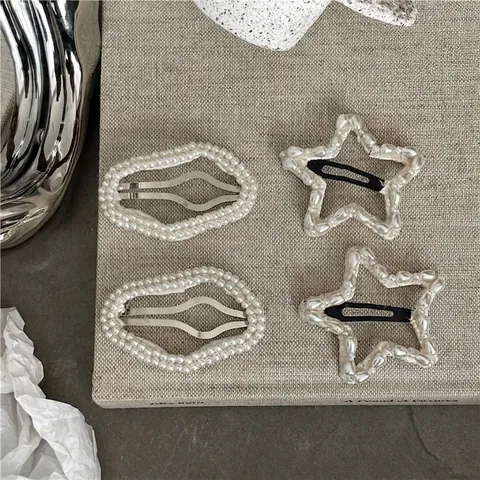 Barrette à Cheveux en Perles Artificielles Style Coréen Doux Forme de Cœur Étoile Nuage Épingles à Cheveux BB Mode Accessoires