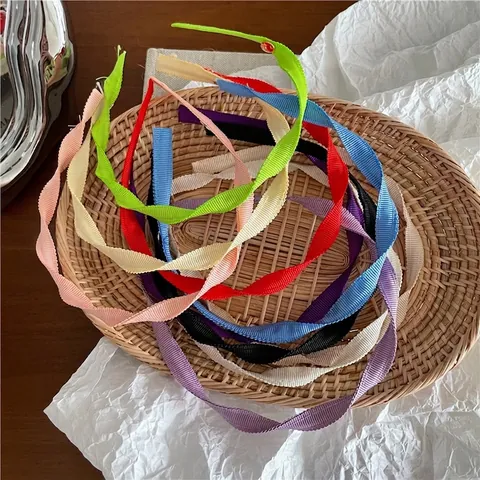 Diadema de Cinta de Rips en Espiral de Estilo Coreano Diadema de Tela Retorcida Minimalista Con Etiqueta de Metal Mujer
