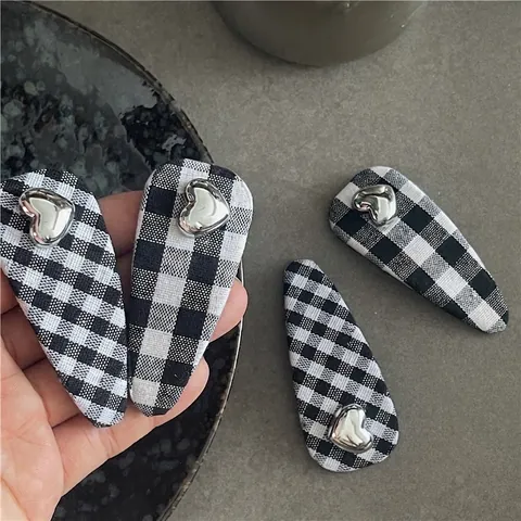 Vintage Black White Checkered Fabric BB Hair Clip For Women Sweet Silver Mirror Heart Metal Waterdrop Side Hairpin Trendy Headwear