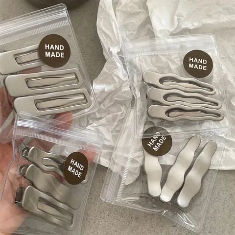 Fermaglio per Capelli Geometrico in Metallo Argento Opaco a Onde Rettangolari per Donna Accessori Capelli Moda Minimalisti