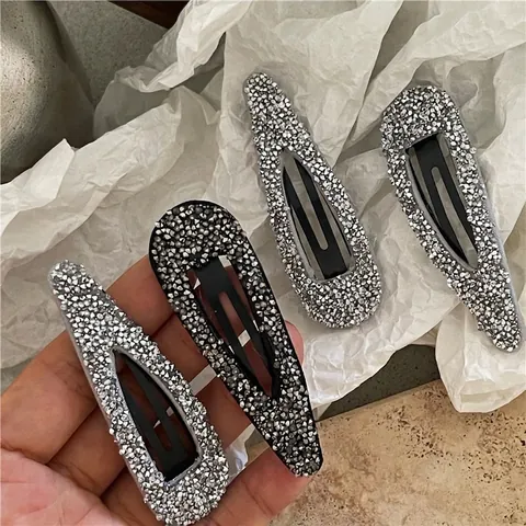 Pince à Cheveux Vintage en Strass Forme Goutte Pince BB en Métal Ajouré pour Femmes Accessoires de Cheveux Élégants