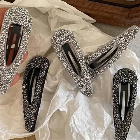 Pince à Cheveux Vintage en Strass Forme Goutte Pince BB en Métal Ajouré pour Femmes Accessoires de Cheveux Élégants