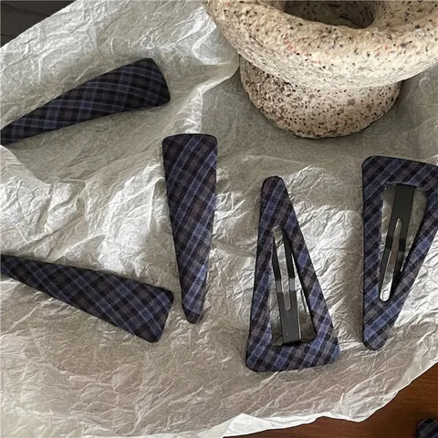 Vintage Navy Blue Plaid Fabric Triangle BB Hair Clips For Women Korean Geometric Checkered Hair Pins Daily Hair Accessories