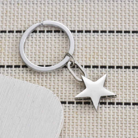 Stainless Steel Star Keychain Polished 3D Pentagram Key Ring Bag Charm Pendant Personalized Metallic Accessory For Men Women