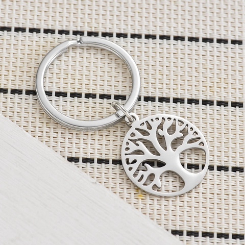 Stainless Steel Tree Of Life Keychain Round Hollow Pendant Key Ring For Backpack Silver Tone Classic Jewelry Gift Women Men