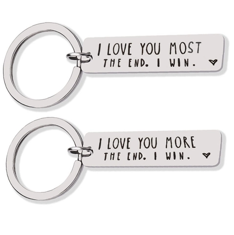Gravierter Edelstahl Schlüsselanhänger I Love You More Most Sentiment Minimalist Rechteck Anhänger Schlüsselring Valentinstag Geschenk
