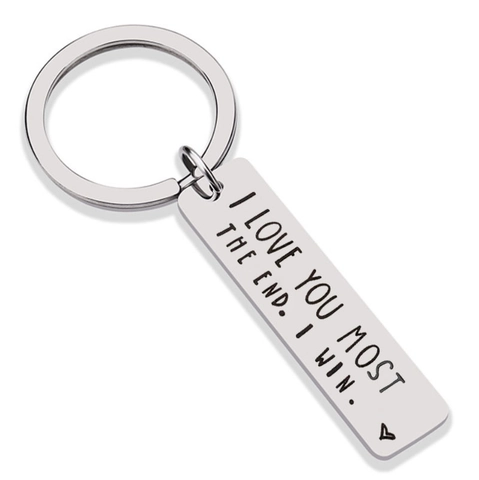 Gravierter Edelstahl Schlüsselanhänger I Love You More Most Sentiment Minimalist Rechteck Anhänger Schlüsselring Valentinstag Geschenk