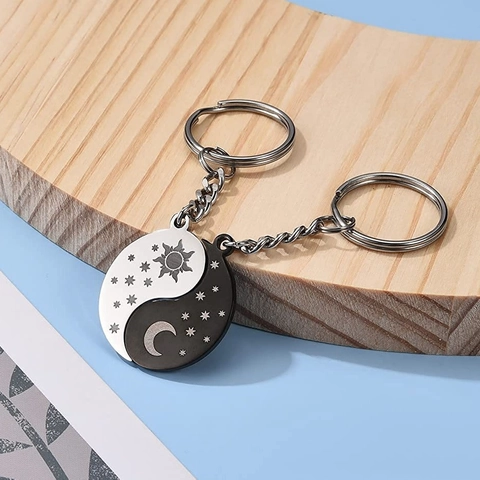 Sonne Mond Paar Matching Puzzle Schlüsselanhänger Set Edelstahl Yin Yang Anhänger Freund Freundin Valentinstag Geschenk