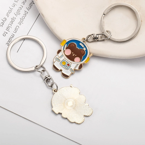 Space Astronaut Bear Rabbit Keychain Zinc Alloy Enamel Cartoon Keyring Bag Pendant Couple BFF Decorative Gift Accessories