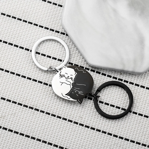 Cute Stainless Steel Yin Yang Cat Keychain Set For Couples Black White Cartoon Animal Pendant Key Ring Friendship Gift