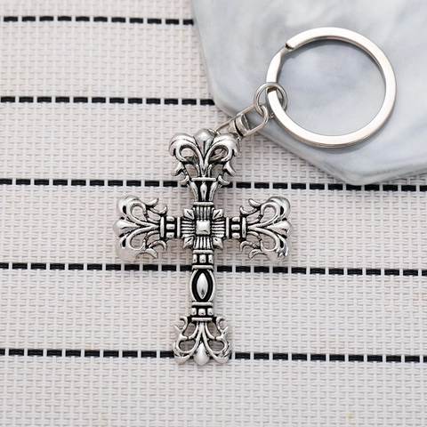 Vintage Gothic Zinc Alloy Cross Keychain For Men Women Fleur-de-lis Pattern Punk Style Retro Metal Bag Charm Key Ring