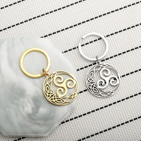 Porte-clés en Acier Inoxydable avec Pendentif Rond Évidé Nœud Celtique et Triskèle pour Hommes Femmes Bijoux Cadeau