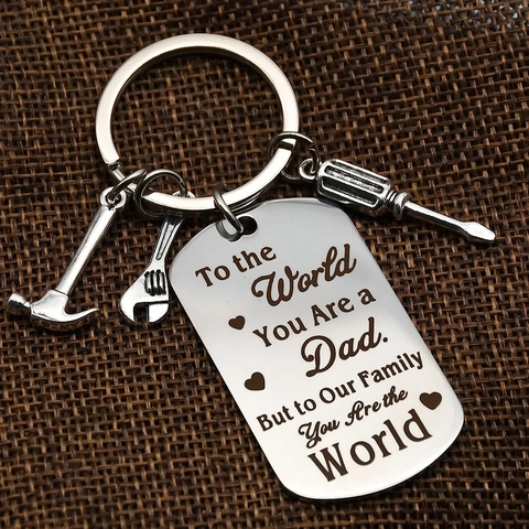 Roestvrijstalen Papa Sleutelhanger Cadeau Voor Vaderdag Hartpatroon Militaire Tag Met Mini Gereedschap Hamer Sleutel