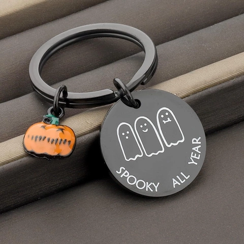 Llavero de Acero Inoxidable Halloween Spooky All Year Fantasma Calabaza Colgante Joyería Parejas Regalo Llavero Metal Grabado