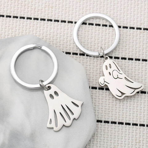 Simpatico Portachiavi a Forma di Fantasma di Halloween in Acciaio Inossidabile Portachiavi Fantasma a Cartone Animato Ciondolo per Zaino per Coppie Gioielli da Festa