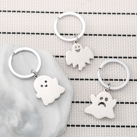 Cartoon Halloween Ghost Stainless Steel Keychain Cute Smiling Heart Crying Face Pendant For Backpack Bag Women Jewelry Gift