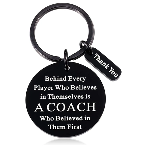 Porte-clés Cadeau Entraîneur en Acier Inoxydable Citation Behind Every Player Gravée Pendentif Thank You Motivateur