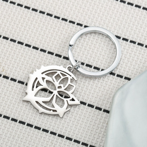 Portachiavi con Ciondolo a Forma di Luna e Loto Traforato in Acciaio Inossidabile con Motivo Geometrico per Regalo Quotidiano Unisex