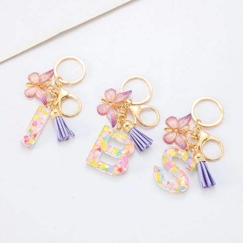 Fashion Purple Resin Initial Letter Keychain With Heart Sequins Tassel Butterfly Pendant Gold Key Ring For Women Bag Charms Gift