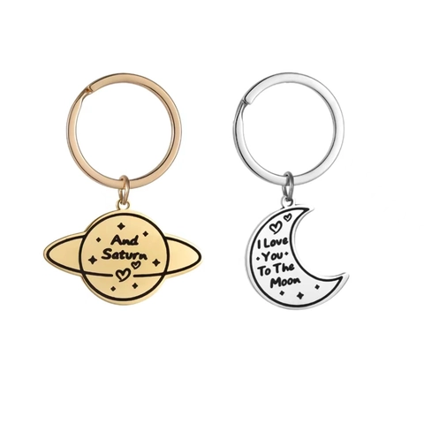 Portachiavi per Coppia in Acciaio Inossidabile Saturno Luna Ciondolo Inciso Romantico Regalo di San Valentino Compleanno per Uomo Donna