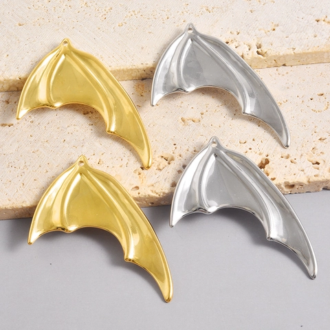 Stainless Steel Bat Wing Pendant DIY Jewelry Accessories Gothic Dragon Wings Charms For Necklace Keychain Halloween Decoration