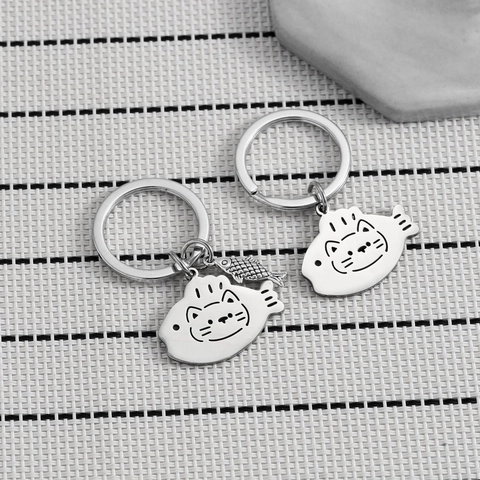 Cartoon Kat Eet Vis Roestvrij Staal Sleutelhanger Schattige Kitty Vis Headset Metalen Sleutelring Cadeau Voor Vrienden