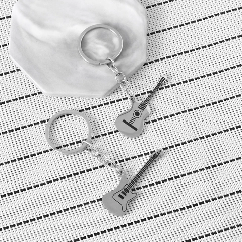 Creative Stainless Steel Guitar Keychain For Men Women Personalized Musical Instrument Backpack Pendant Silver Charm Gift