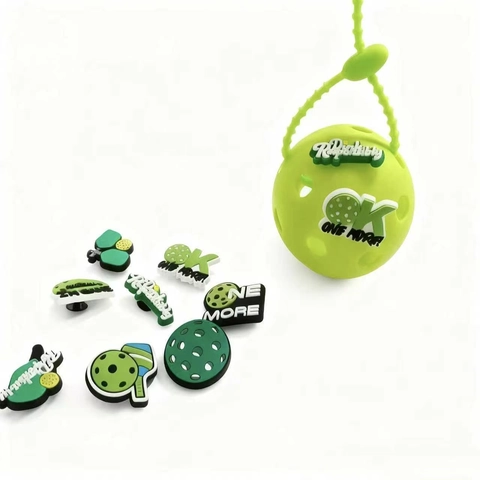Set Pendenti per Borse DIY Tema Pickleball Con Base a Sfera Cava E Ciondoli in PVC Per Decorazione Zaino Accessori Stile Sportivo