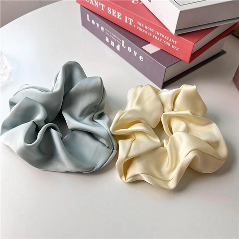 Large Satin Scrunchie Elastic Hair Band For Women Korean Minimalist Oversized Elegant Solid Color Satin Hair Tie Accessory