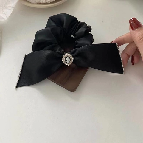 Elastico per Capelli in Velluto Nero Vintage Francese con Fiocco Perla Artificiale Cameo e Strass Elegante Accessorio Donna