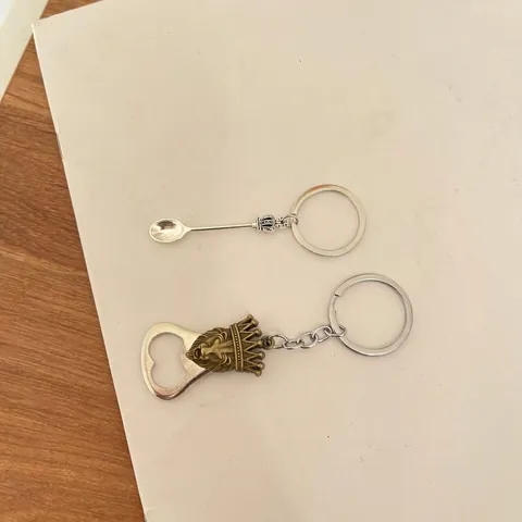 Vintage Metalen Kroon Leeuwenkop Flesopener En Lepel Sleutelhanger Retro Legering Sleutelring Hangende Decoratie Voor Heren Dames