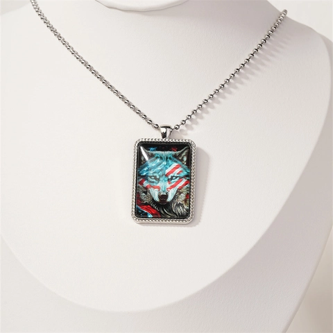 Cool Metal Wolf Head Pendant Keychain Necklace Vintage Punk Animal Graphic Rectangular Jewelry Gift For Men Women