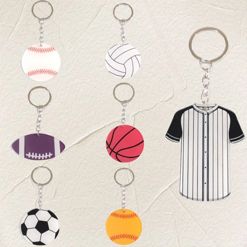 Llavero Creativo de Tema Deportivo Colgante de Pelota de PVC Fútbol Baloncesto Voleibol Béisbol Rugby Forma de Camiseta Charm de Bolso
