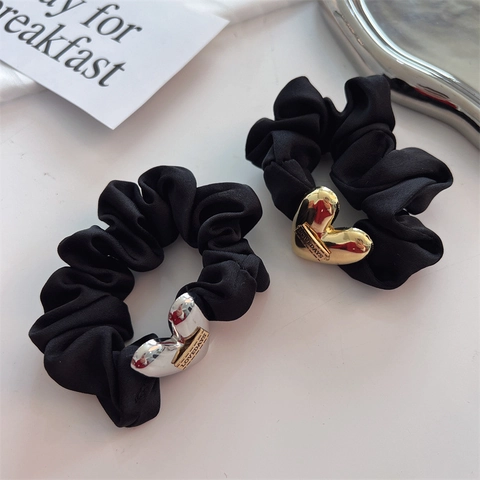 Elastico per Capelli in Satin Nero Con Ciondolo a Cuore in Metallo Semplice Moda Commute Accessori per Capelli da Donna