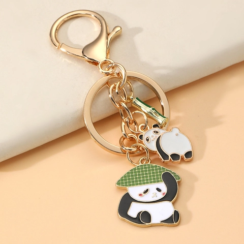 Chinese Style Cartoon Panda Keychain Golden Alloy Enamel Bamboo Leaf Charm For Backpack School Bag Car Key Ring Cute Pendant