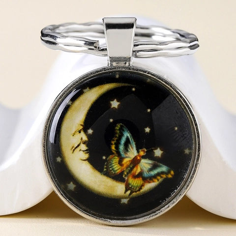 Vintage Legierung Glas Cabochon Schlüsselanhänger Mondgesicht Schmetterling Sternenhimmel Retro Stil Tasche Anhänger Schmuck