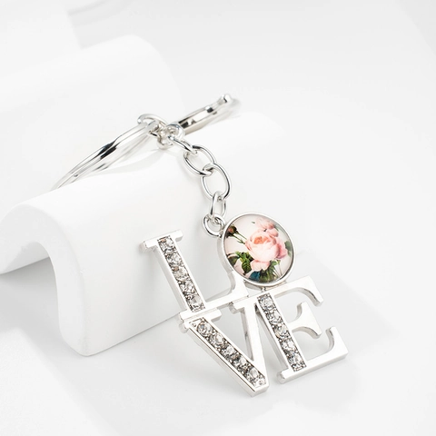 Metal LOVE Letter Keychain Rhinestone Inlaid Rose Pendant Key Ring Fashion Mother's Day Gift Jewelry For Women