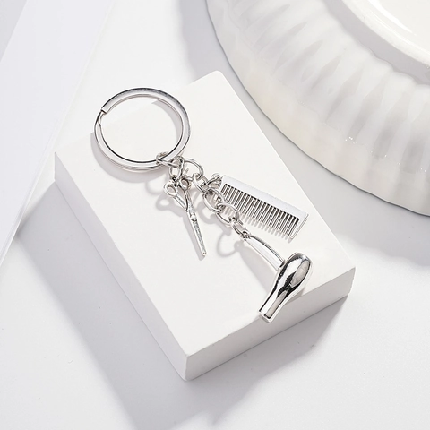 Kreativer Friseur Werkzeug Schlüsselanhänger Set Silber Acryl Schere Kamm Haartrockner Anhänger Schlüsselring Für Friseur Zubehör Geschenk