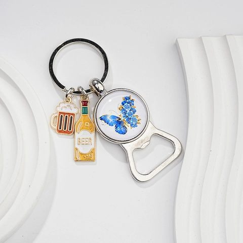Llavero Abrebotellas de Metal Vintage Mariposa Vidrio Con Colgante Jarra de Cerveza Multifuncional Joyería de Moda