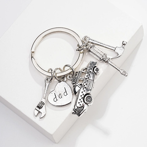 Alloy Tools Keychain For Men Dad Heart Pendant Wrench Hammer Screwdriver Car Charm Key Ring Gift For Father's Day