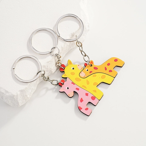 Kreativer Cartoon Giraffe Holz Schlüsselanhänger Süßes Tier Ineinandergreifendes Puzzle Anhänger Schlüsselring Geschenk Für Damen