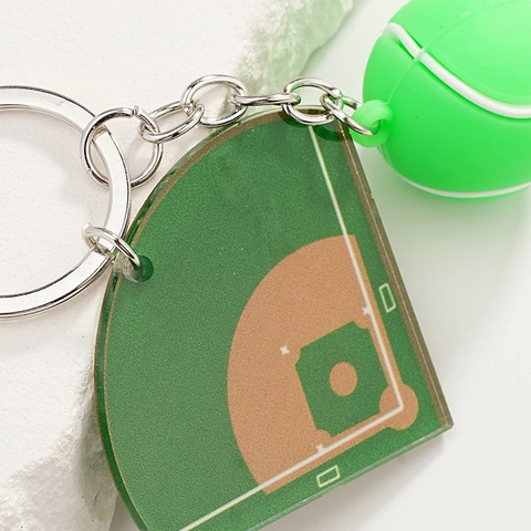 Kreativer Baseballfeld Muster Acryl Schlüsselanhänger Mit Grünem Ball Anhänger Sportlicher Simulation Schlüsselring Geschenk
