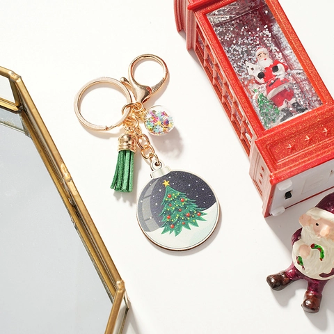 Portachiavi Natalizio in Legno Con Albero di Natale Nappina Verde e Ciondolo a Sfera di Paillettes Portachiavi Tondo in Legno Decorazione Natalizia